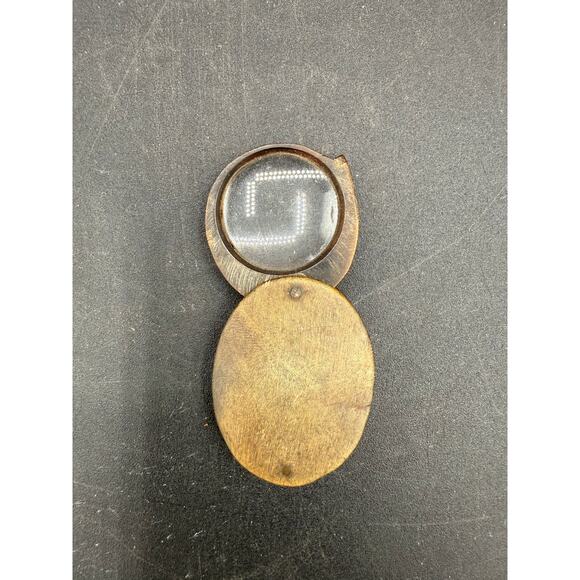 Vintage  Atco USA bakelite folding pocket magnifier magnifying glass - Picture 2 of 10